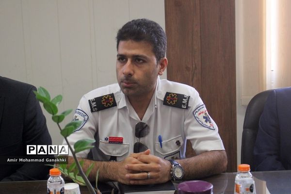 نشست کمیته استانی مانور زلزله در آموزش و پرورش استان بوشهر