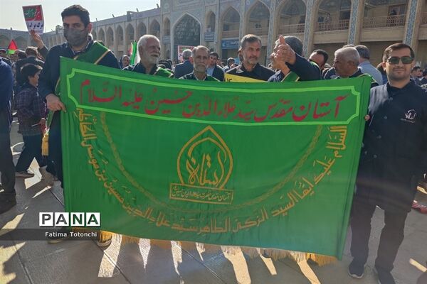 تجمع دانش‌آموزان در حمایت  از کودکان غزه در شیراز