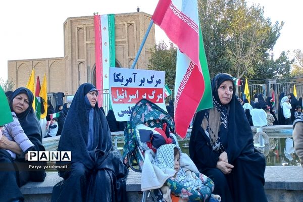 برگزاری تجمع و راهپیمایی حمایت از مردم غزه در شهرستان ورامین