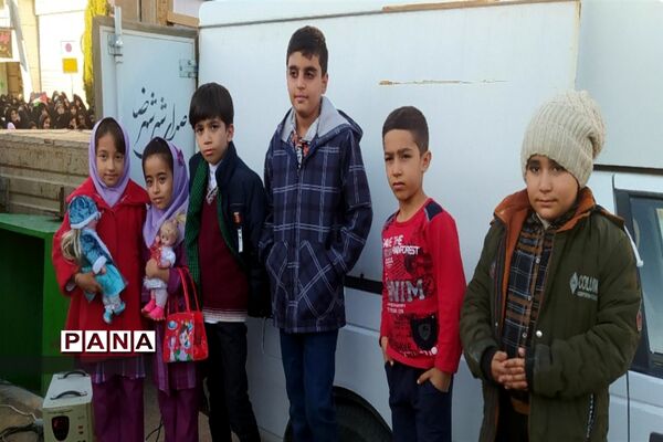پویش فریاد عروسک‌ها در شهرضا