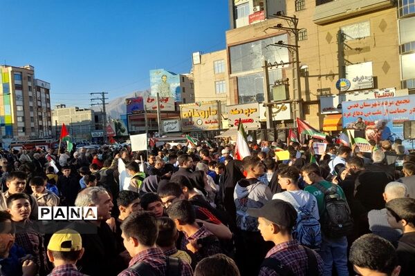 تجمع مردم شهرستان قدس در حمایت از ملت بی‌دفاع غزه