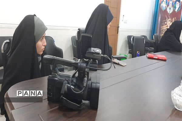 نشست خبری فرمانده ناحیه مقاومت بسیج شهرستان بافق با اصحاب رسانه