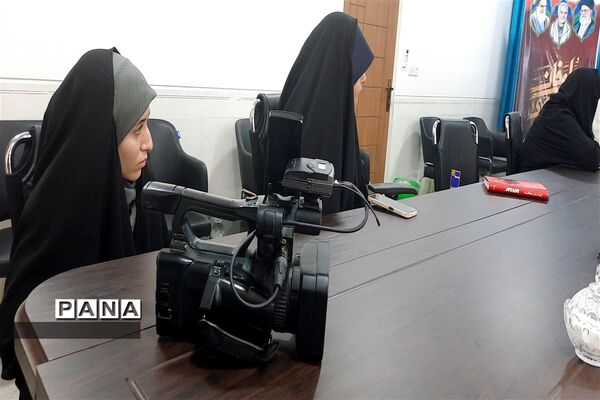 نشست خبری فرمانده ناحیه مقاومت بسیج شهرستان بافق با اصحاب رسانه