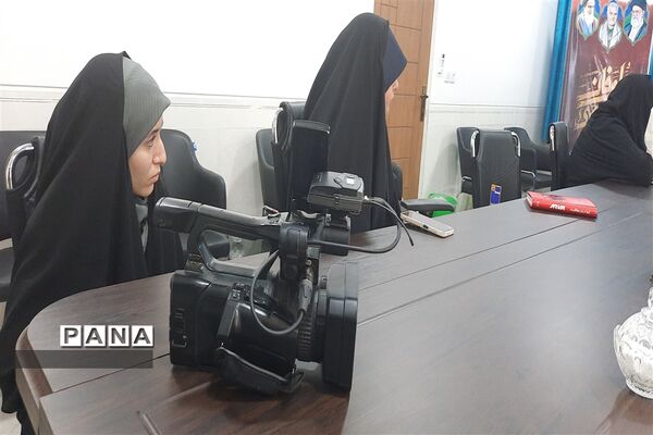 نشست خبری فرمانده ناحیه مقاومت بسیج شهرستان بافق با اصحاب رسانه