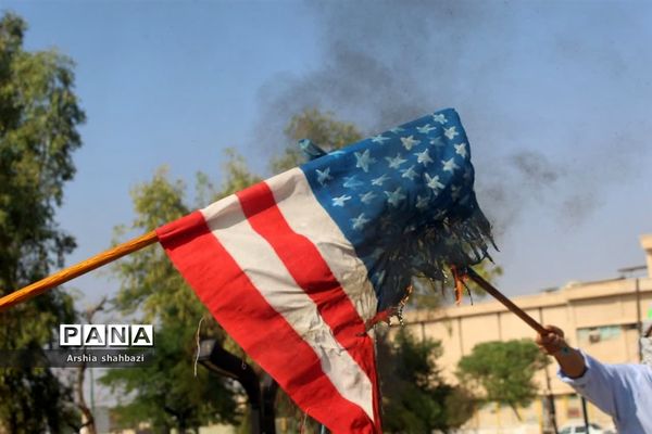 تجمع دانش‌آموزان آغاجاری در حمایت از کودکان مظلوم فلسطین