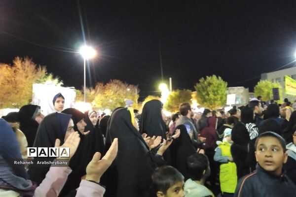 مراسم تجمع و راهپیمایی  از کودکان مظلوم فلسطین در آباده