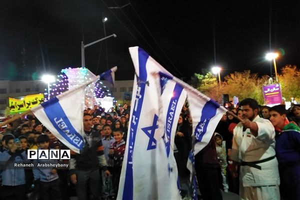 مراسم تجمع و راهپیمایی  از کودکان مظلوم فلسطین در آباده