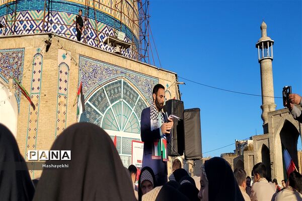 اجتماع پرشور مردم گلپایگان در جهت حمایت از کودکان فلسطین و اعلام محکومیت از رژیم کودکش صهیونیسم