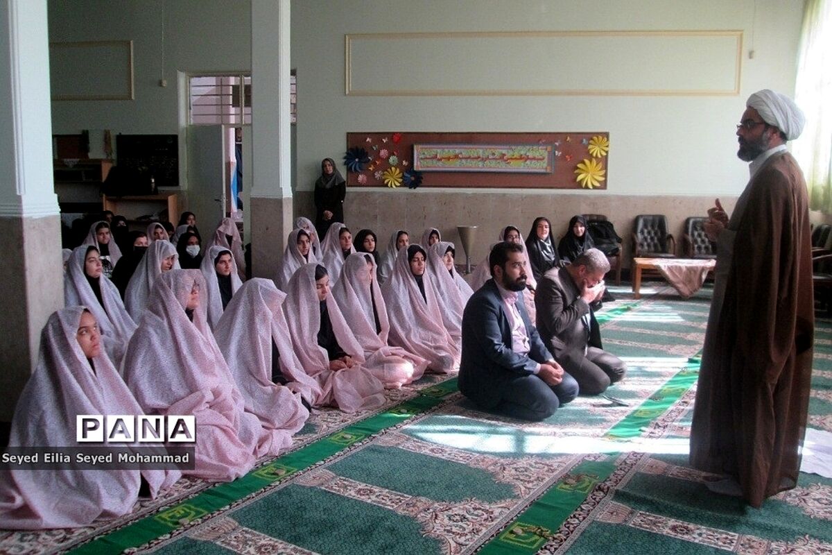 تاکید رئیس سازمان مدارس غیردولتی بر اهتمام ویژه به موضوع نماز در مدارس