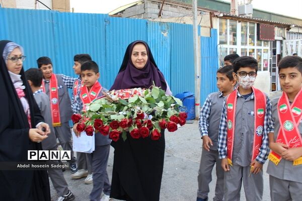 گرامیداشت سالروز ولادت حضرت زینب کبری (س) و روز پرستار در بوشهر توسط دانش آموزان پیشتاز