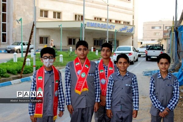 گرامیداشت سالروز ولادت حضرت زینب کبری (س) و روز پرستار در بوشهر توسط دانش آموزان پیشتاز