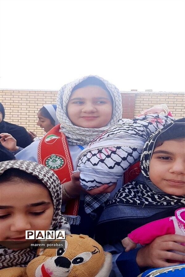تجمع دانش‌آموزان شادگانی در حمایت از کودکان مظلوم غزه