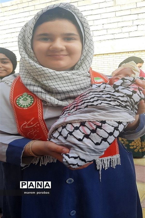 تجمع دانش‌آموزان شادگانی در حمایت از کودکان مظلوم غزه