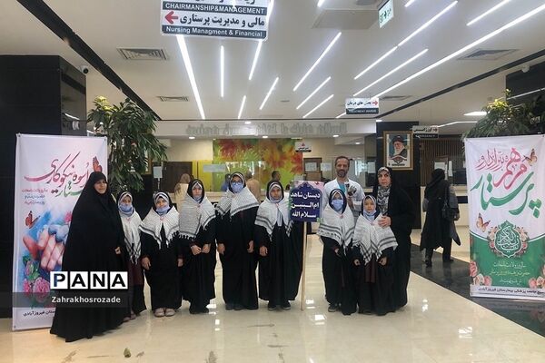 تقدیر از پرستاران به‌مناسبت روز پرستاردر ناحیه دو ری
