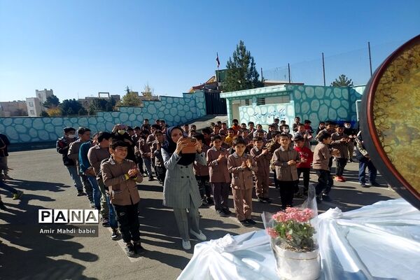 جشن میلاد حضرت زینب(س)‌ درمدارس رودهن