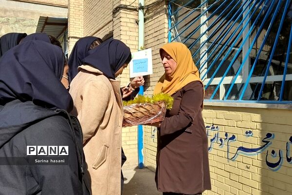 جشن میلاد حضرت زینب(س) در مدارس رودهن