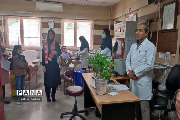 گرامیداشت ولادت حضرت زینب و روز پرستار  توسط دانش‌آموزان پیشتاز دبستان کوشا