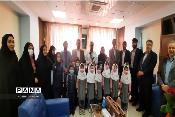 مراسم تقدیر از پرستاران بیمارستان ناظران