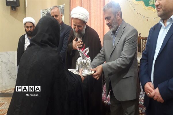 جشن ولادت حضرت زینب(س) و روز پرستار در شهرستان قرچک