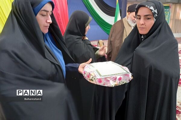 گرامیداشت ولادت حضرت زینب(س) و روز پرستار در ناحیه ۲ بهارستان
