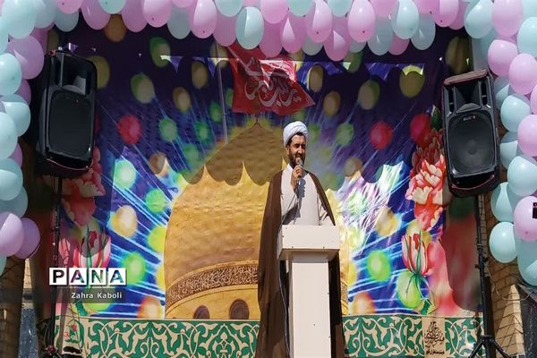 جشن میلاد حضرت زینب(س) درآموزشگاه ام‌ابیها(س)اسلامشهر