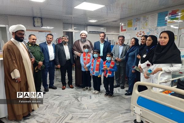 گرامیداشت روز پرستار و تجلیل از پرستاران حاجی آباد