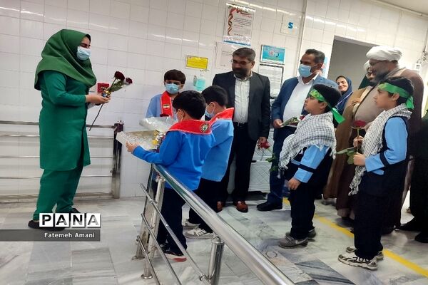 گرامیداشت روز پرستار و تجلیل از پرستاران حاجی آباد