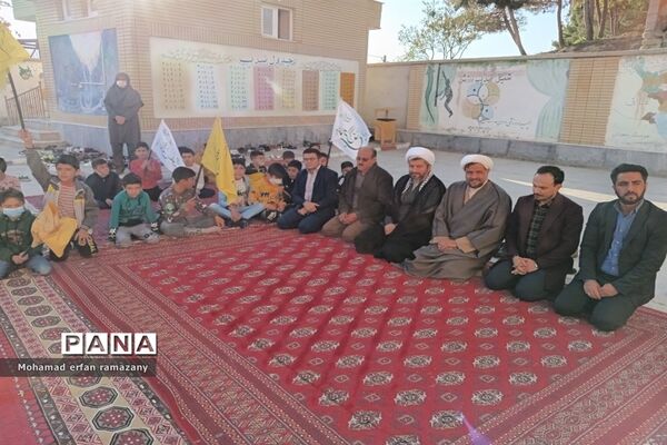 مراسم ولادت حضرت زینب(س) و روز پرستار در مدرسه شهید چاهی شهرستان راز