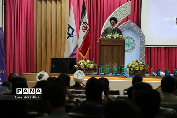 آئین تجلیل از حافظان قرآن کریم دانشگاه فرهنگیان تبریز