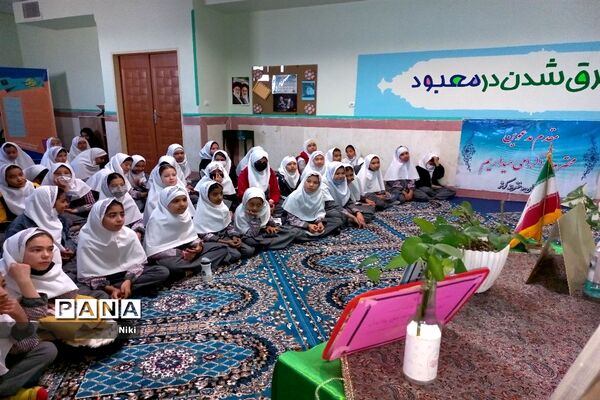 کارگاه آموزشی مهارت نه گفتن در برابر اعتیاد در آموزشگاه کوثر شهر جوادآباد