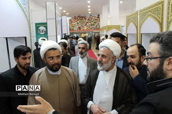 بازدید معاون اجرایی رئیس جمهوری از نمایشگاه «روایت پیشرفت» در قم
