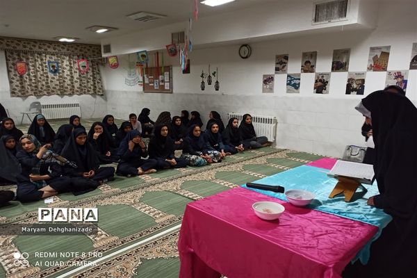 مراسم جشن ولادت حضرت زینب در مدارس مهریز