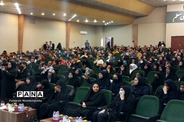 تجلیل از ستارگان قرآنی ناحیه 3 شیراز