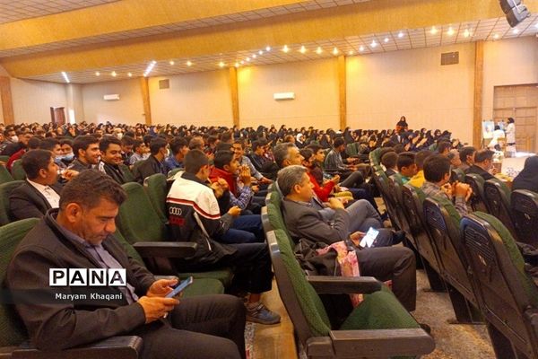 تجلیل از ستارگان قرآنی ناحیه 3 شیراز