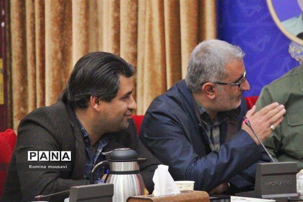 نشست خبری فرمانده سپاه عاشورا به‌مناسبت هفته بسیج