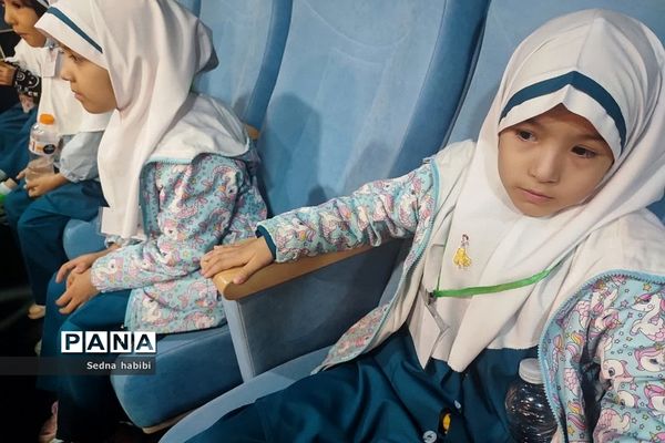 جشنواره ملی فراگیر نخستین واژه، آب ویژه دختران  در رودهن