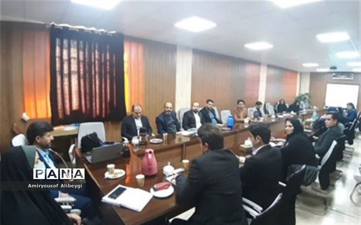 اولین جلسه قطب آموزشی اندیشه