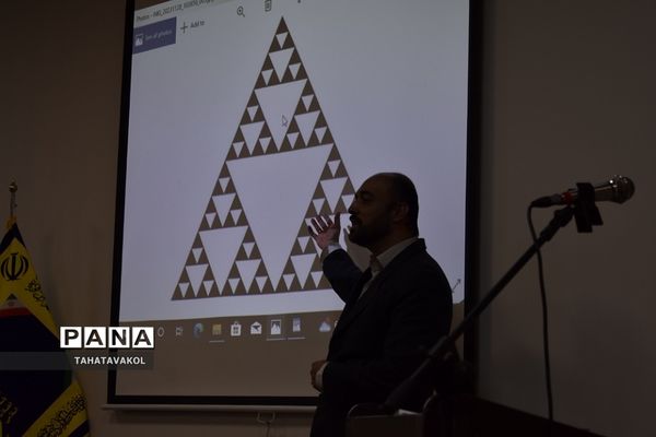 جلسه بررسی برنامه فراگیر پرورشی و سامانه نورینو در شهرستان پردیس