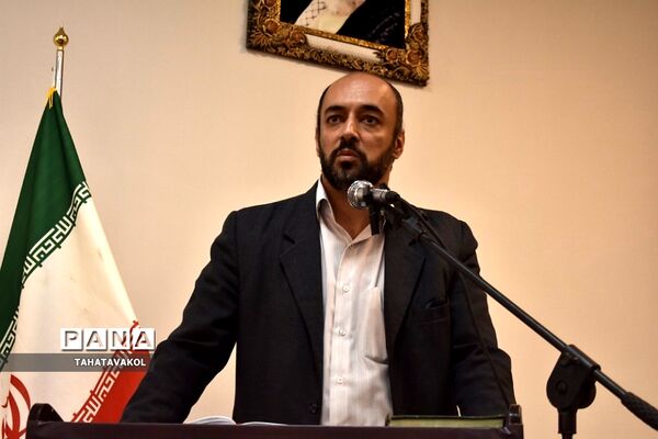 جلسه بررسی برنامه فراگیر پرورشی و سامانه نورینو در شهرستان پردیس