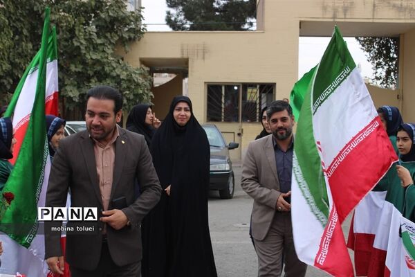 جشن میلاد حضرت زینب در آموزشگاه فرزانگان ناحیه یک بهارستان