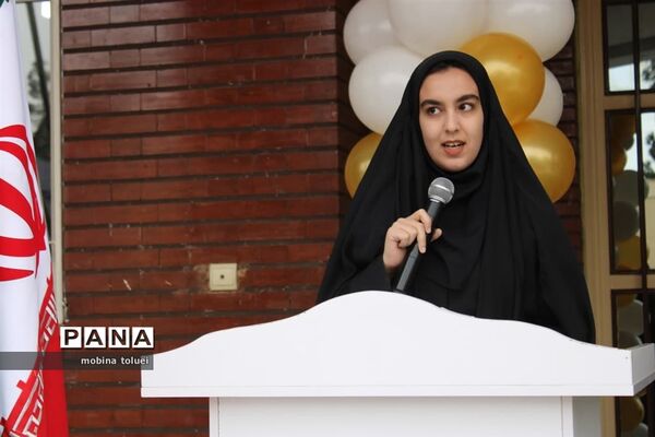 جشن میلاد حضرت زینب در آموزشگاه فرزانگان ناحیه یک بهارستان