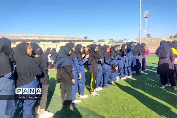 مسابقات دومیدانی انتخابی استان ویژه دانش‌آموزان دختر