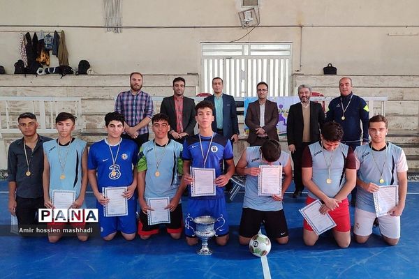 فینال مسابقات داخلی فوتسال دبیرستان ابن‌سینا رودهن
