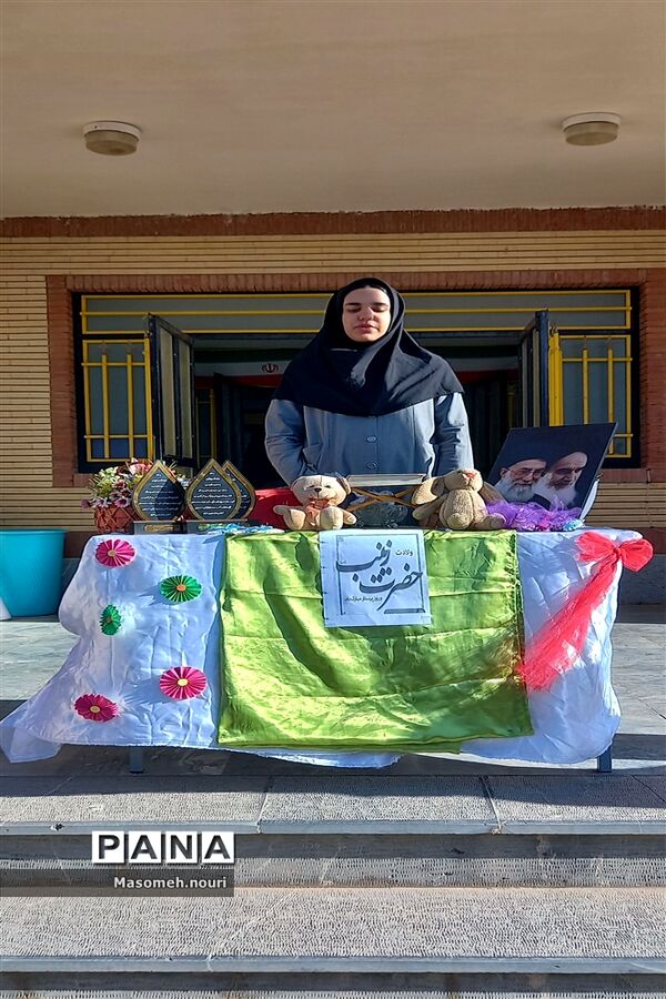 جشن میلاد حضرت زینب(س) در آموزشگاه حضرت مریم(س) شهرستان بام و صفی آباد