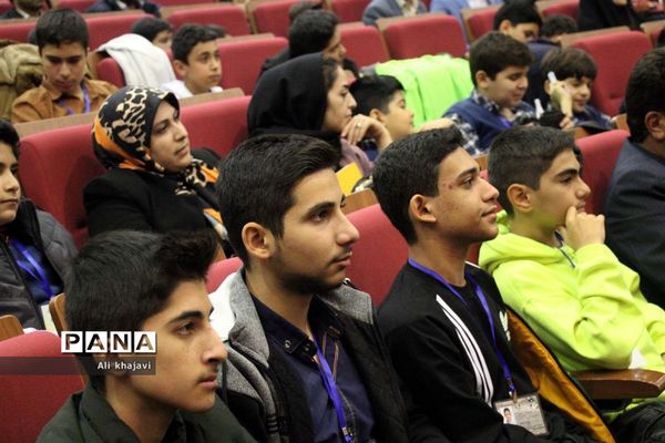 اولین گردهمایی بزرگ کتابیاران دهه نودی در تبریز