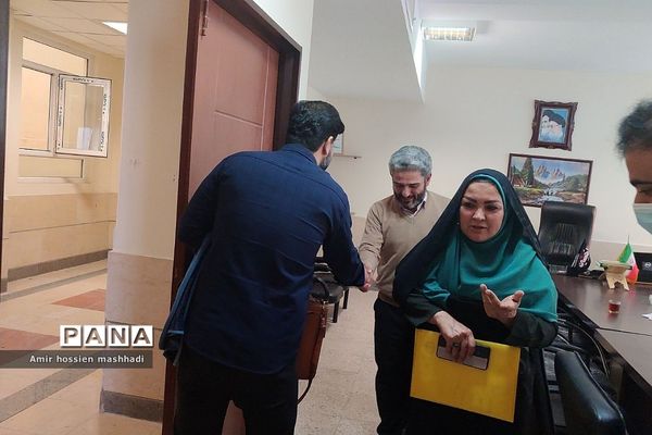 بازدید و ارزیابی کارشناسان آموزش و پرورش رودهن از دبیرستان ابن‌سینا رودهن