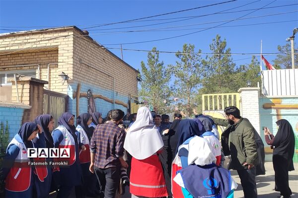 افتتاحیه طرح دادرس در مدارس شهرستان آباده