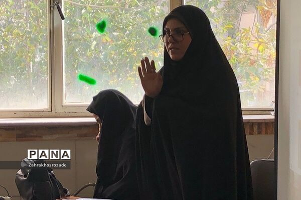 جلسه توجیهی واحد‌های پرورشی ویژه مدیران متوسطه اول و دوم در ناحیه دو ری
