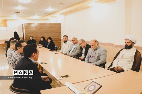 آیین رونمایی از کتاب «مبانی طراحی آموزشی» در کتابخانه شهید بهشتی امیدیه