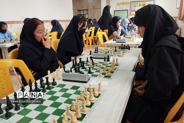 مسابقات منطقه‌ای رشته شطرنج ویژه دانش‌آموزان دختر در کهریزک